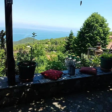 Traditional Erato 4* Palaios Panteleimonas
