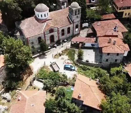 Traditional Erato Pensiune 4*