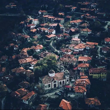 Traditional Erato Palaios Panteleimonas