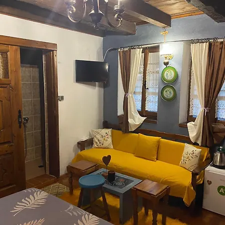 Guest house Traditional Erato