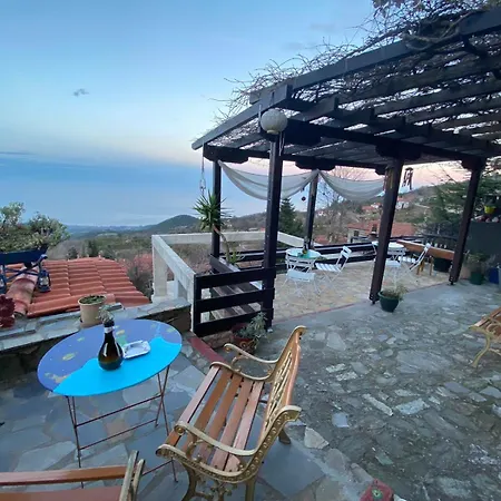 Guest house Traditional Erato Palaios Panteleimonas