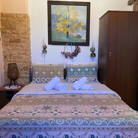 Traditional Erato Guest house Palaios Panteleimonas