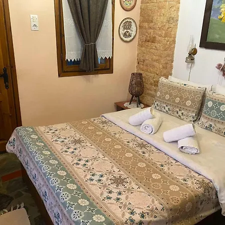 Guest house Traditional Erato Palaios Panteleimonas