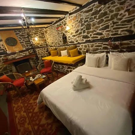 Guest house Traditional Erato