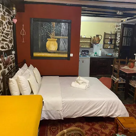 Traditional Erato 4*
