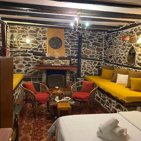 Traditional Erato 4* Palaios Panteleimonas