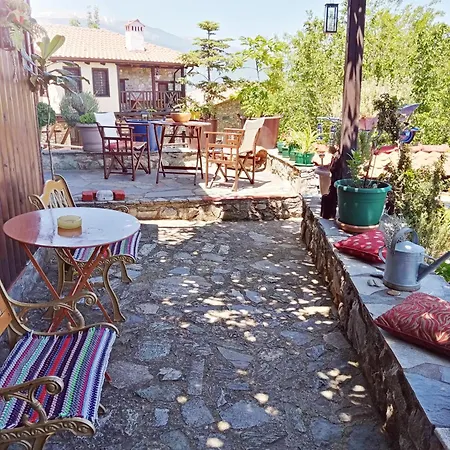 Pensiune Traditional Erato Palaios Panteleimonas