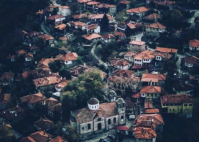 Traditional Erato Palaios Panteleimonas