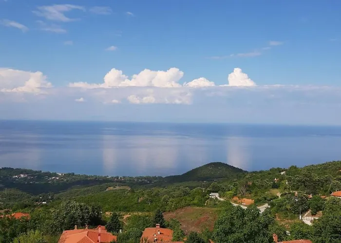 Traditional Erato 4* Palaios Panteleimonas