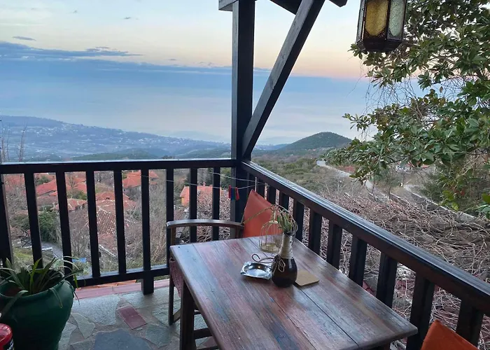 Traditional Erato Pensjonat 4*